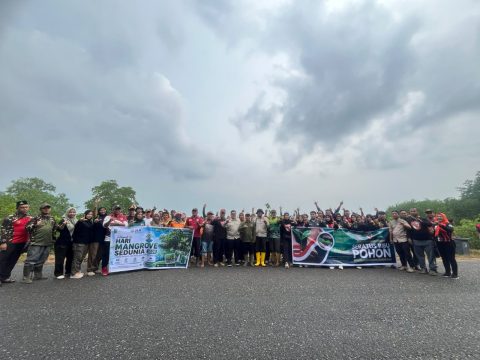 Read more about the article Peringati Hari Mangrove Sedunia, NGYF Dukung Aksi Tanam Mangrove DLH Natuna